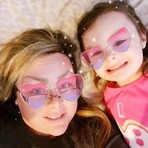 Meet your Posher, Heather